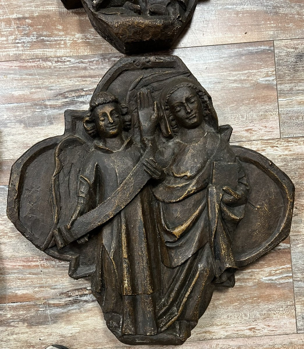 série de 4 panneaux d'un retable de dévotion en plâtre patinés époque XVII eme