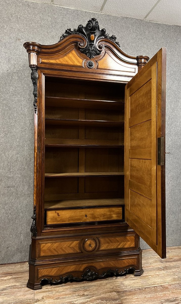 armoire époque Napoléon III en bois de rose, palissandre et bois noirci vers 1850