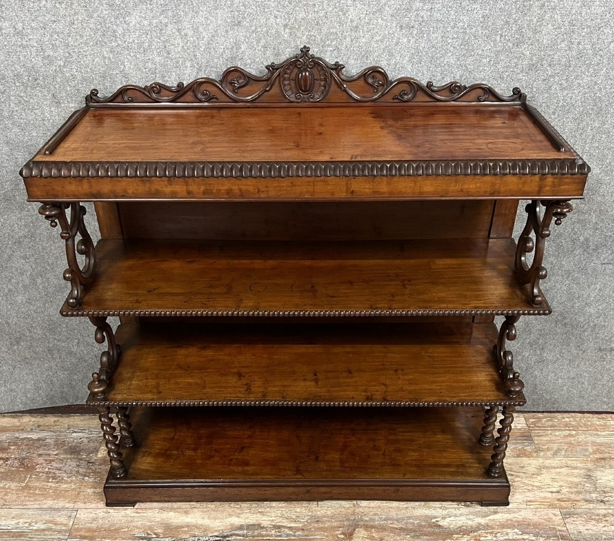 console en étagère époque Napoléon III en acajou vers 1850