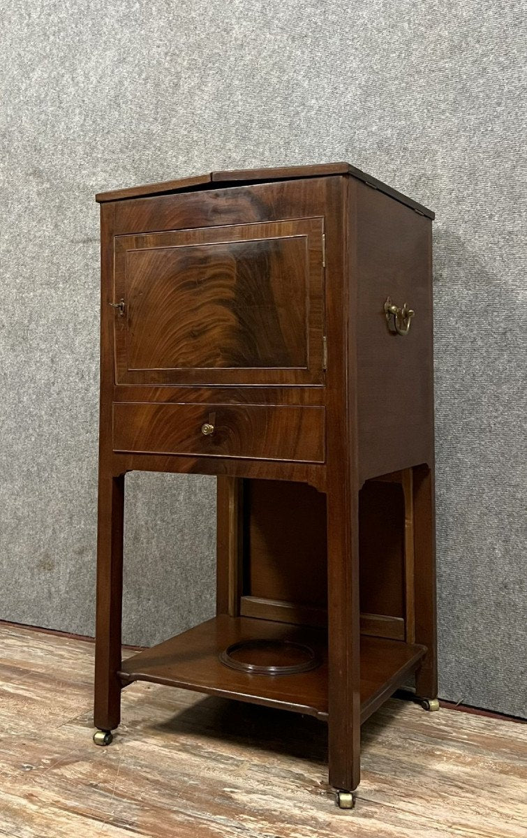 Meuble de toilette de Marine époque Napoléon III en acajou vers 1850